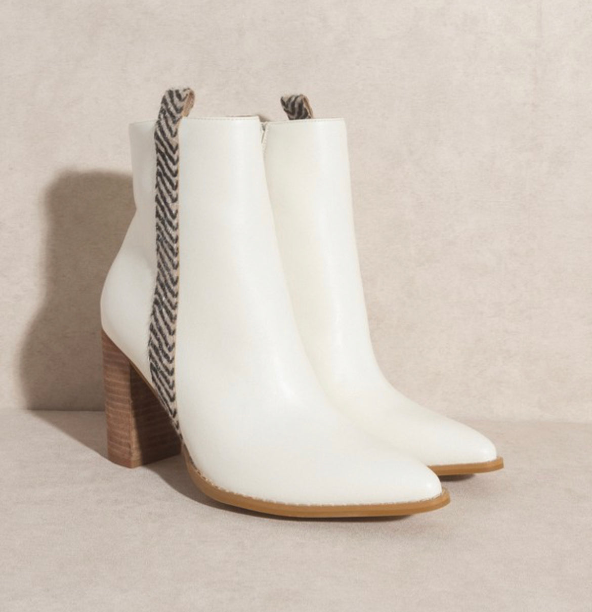 Beige Animal Print Detailed Bootie