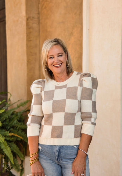 Checkered Short Sleeve Sweater-Taupe