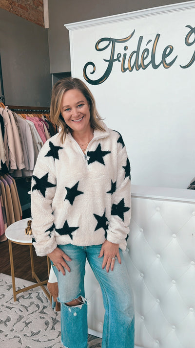 Bold Star Pullover